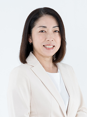 綾部 真美子